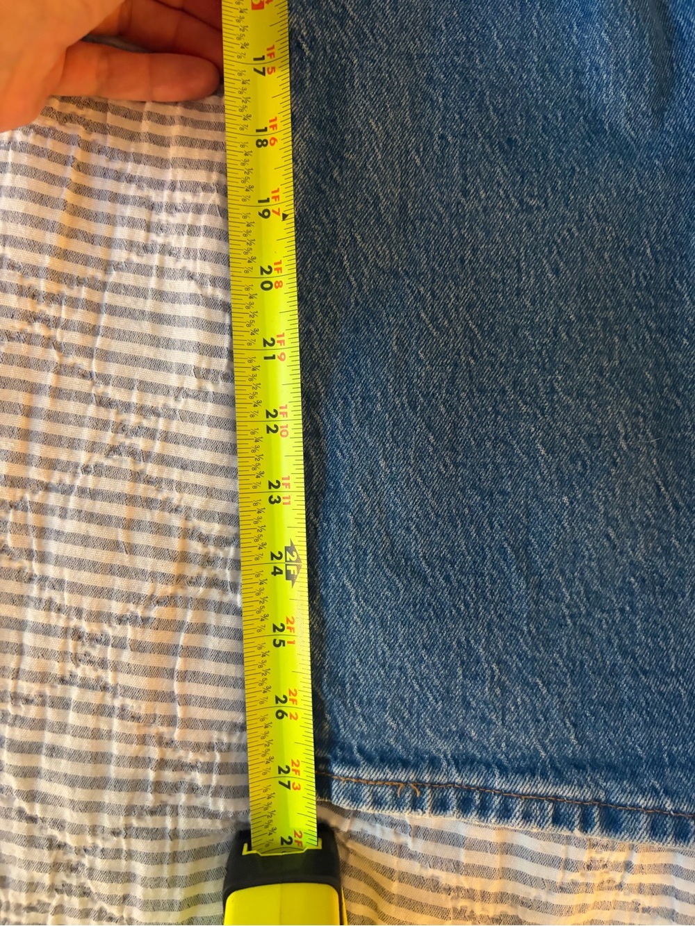 Levi’s Ribcage Straight - Picture 5 of 6